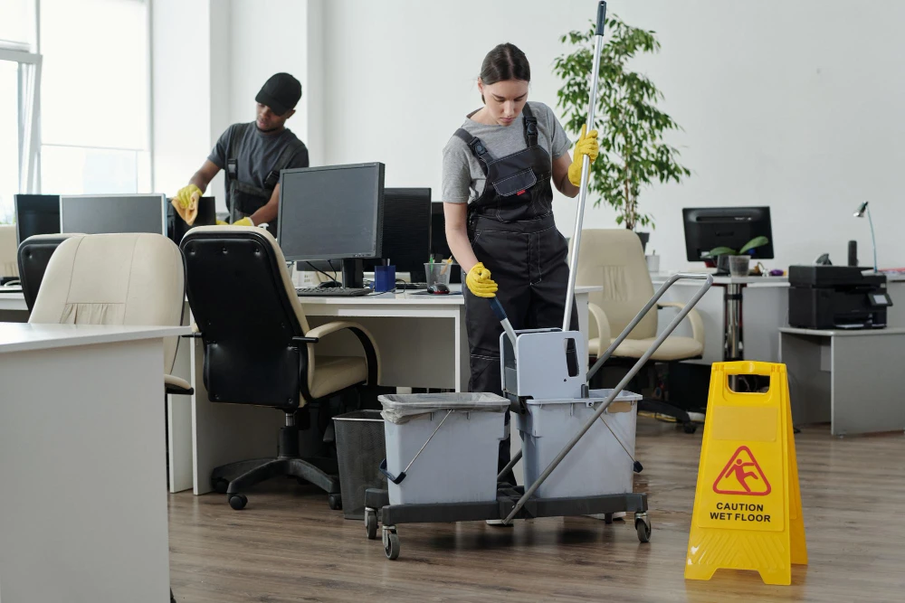 Whats the Difference Between Janitorial Cleaning and Deep Cleaning